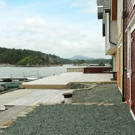 Four-bedroom Holiday In Urangsvag Дом отдыха *
